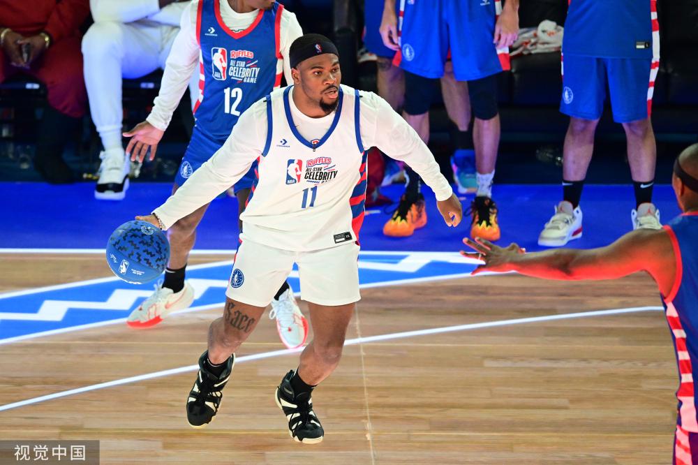 年中表现出 年中表现出