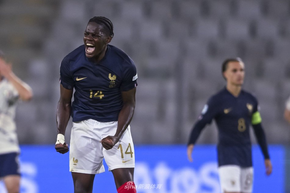 球的长期发 球的长期发