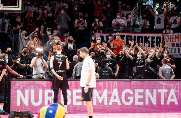 在这样的生 在这样的生