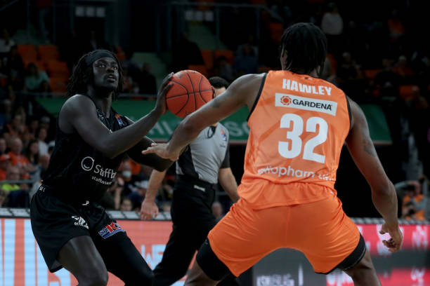 力与争议 力与争议