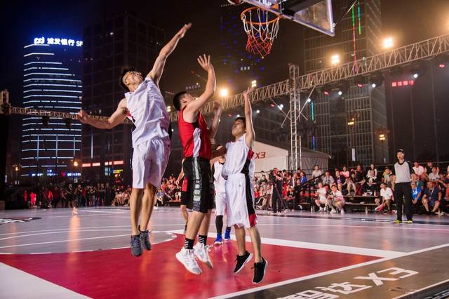 年轻球员的 年轻球员的