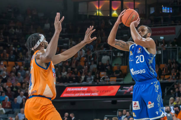 致球员受伤 致球员受伤